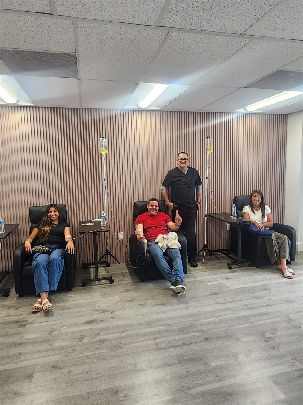 Primary care consultation with a patient at Florida Healthcare Solutions in Cutler Bay